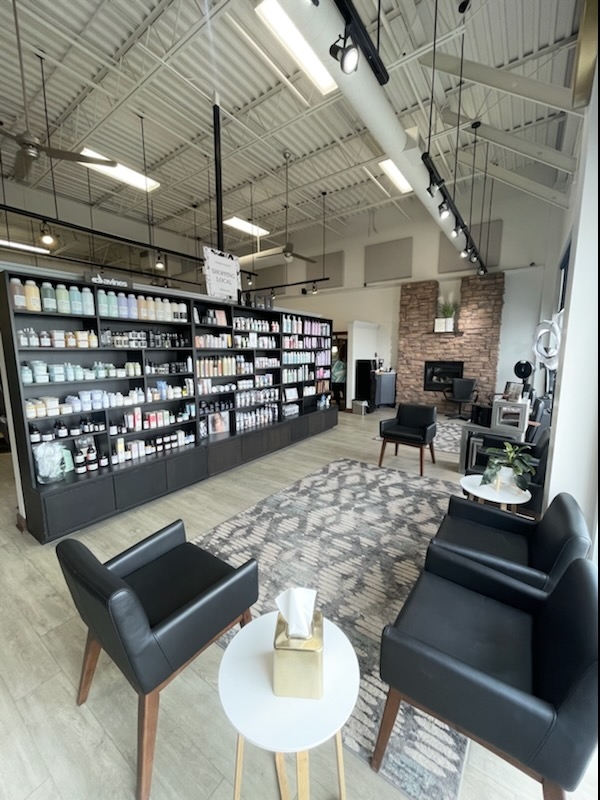 Hair District Collective Chanhassen | 928 W 78th St, Chanhassen, MN 55317 | Phone: (952) 474-5040