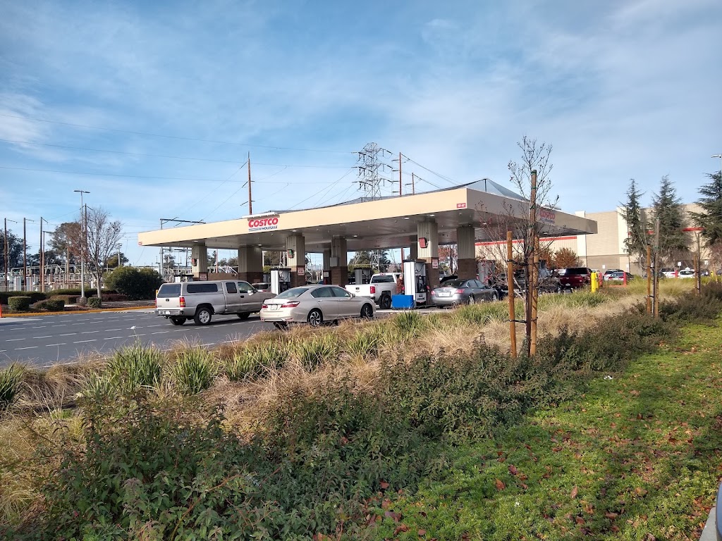 Costco Gas Station | 7251 Camino Arroyo, Gilroy, CA 95020, USA | Phone: (408) 848-0700