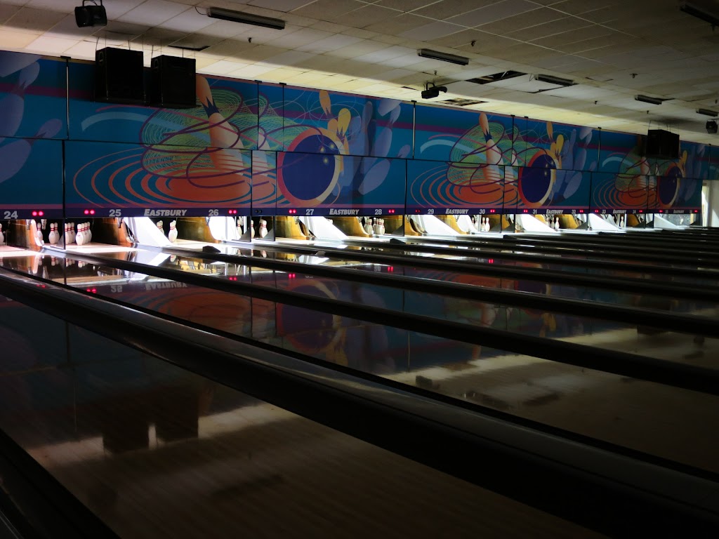 Eastbury Bowling Center | 3000 Atlantic Blvd NE A, Canton, OH 44705, USA | Phone: (330) 452-3700