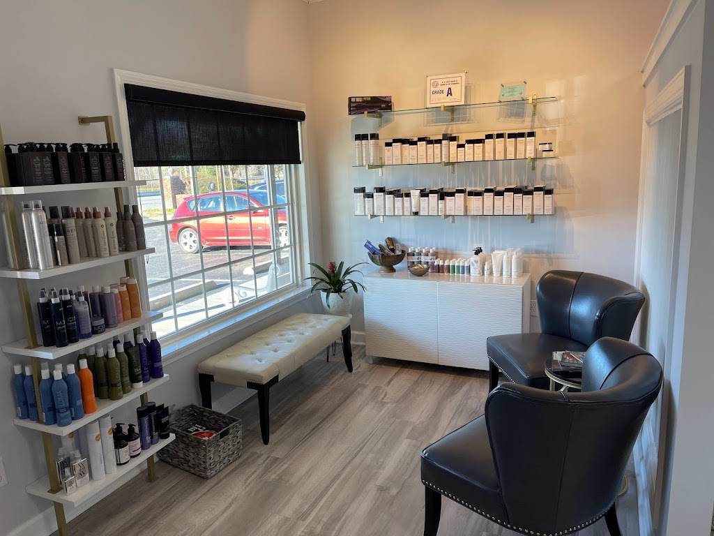 Le Salon | 5197 Country Club Rd, Winston-Salem, NC 27104, USA | Phone: (336) 955-1919