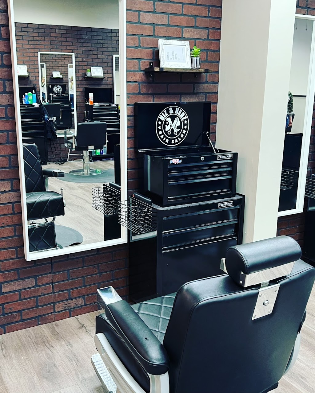 HIZ & HERZ Hair Salon | 3902 East US Hwy 377 #107, Granbury, TX 76049, USA | Phone: (817) 579-9119