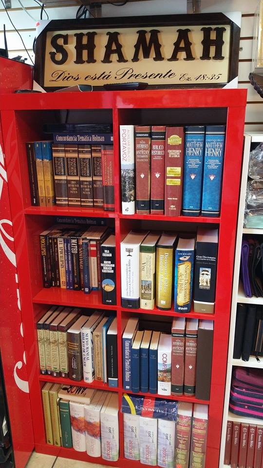 Libreria Cristiana Nissi | 2069 SW 8th St, Miami, FL 33135 | Phone: (305) 647-4982