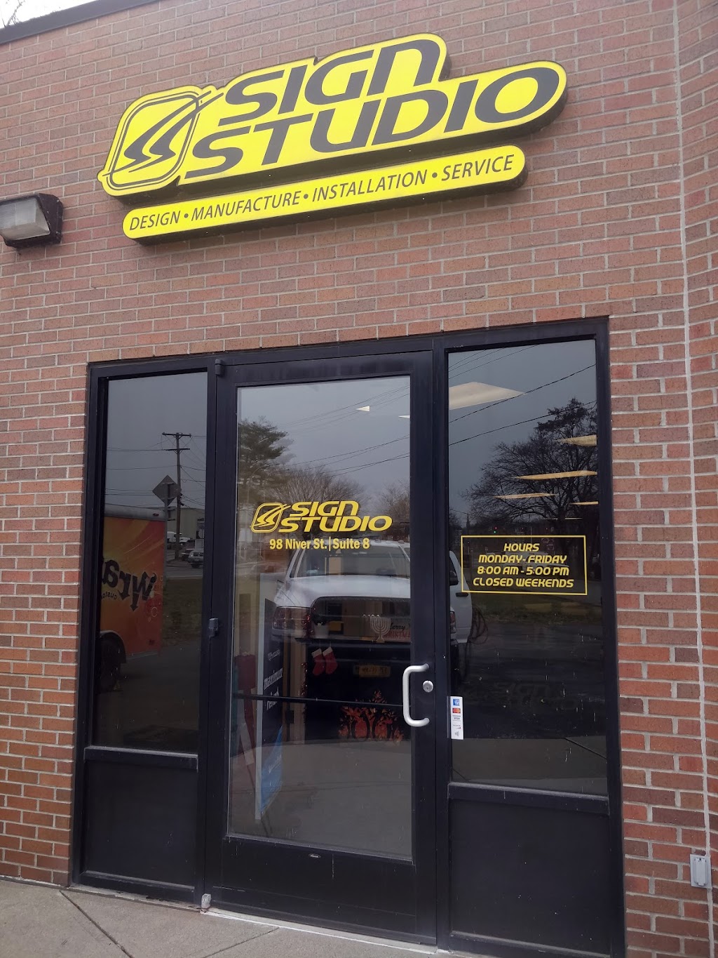 Sign Studio | 98 Niver St Suite 8, Cohoes, NY 12047, USA | Phone: (518) 266-0877