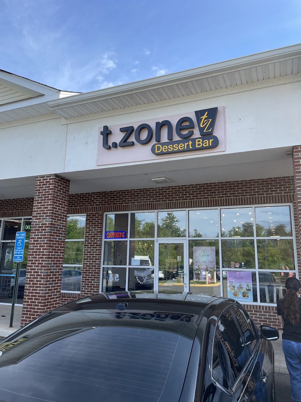 t.zone Dessert Bar | 45999 Regal Plaza #110, Sterling, VA 20165, USA | Phone: (571) 375-7945