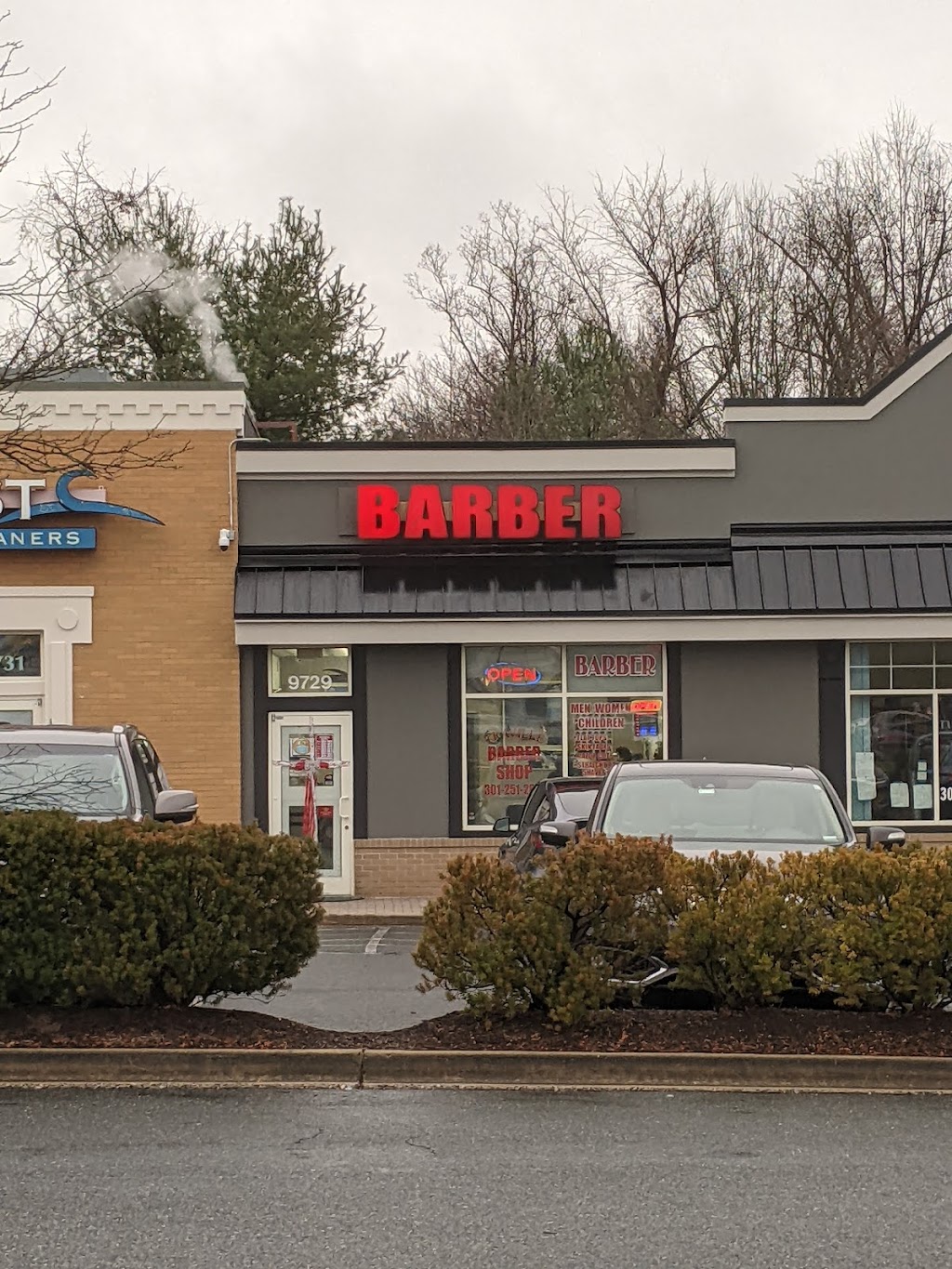 Traville Barber Shop | 9729 Traville Gateway Dr, Rockville, MD 20850, USA | Phone: (301) 251-2891