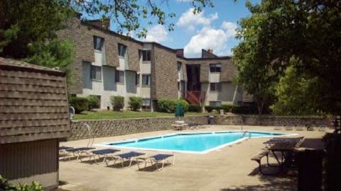 Fox & Hounds Apartments | 325 Foxfire Dr #201, Oxford, OH 45056, USA | Phone: (513) 523-2440