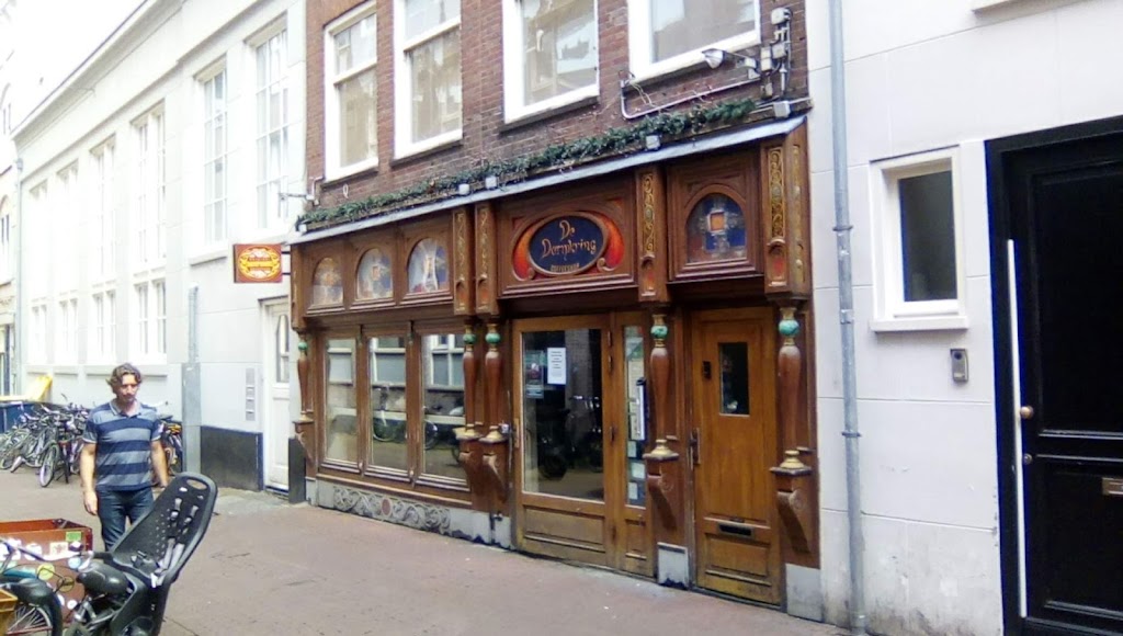 Original Dampkring Coffeeshop | Handboogstraat 29, 1012 XM Amsterdam, Netherlands | Phone: 020 638 0705