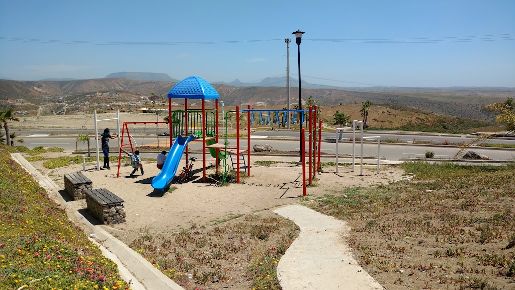 Real de Rosarito II Park | Calle Costa Alegre y Del Tule, Real de Rosarito II, 22710 Rosarito, B.C., Mexico | Phone: 664 634 1688