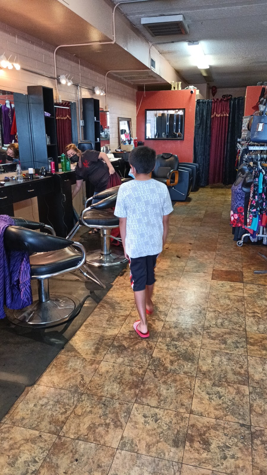 Bebis Barber Shop & Beauty Salon | 478 W Ray Rd, Chandler, AZ 85225, USA | Phone: (480) 857-2353