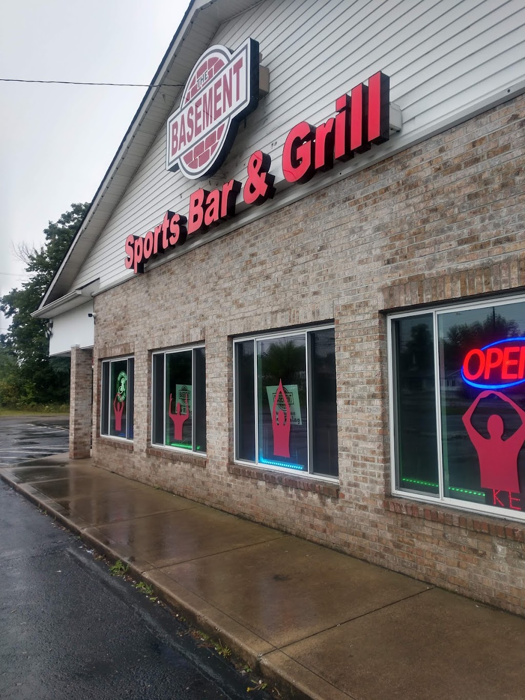 The Basement Sports Bar & Grill | 480 W Aurora Rd, Northfield, OH 44067, USA | Phone: (330) 468-2008