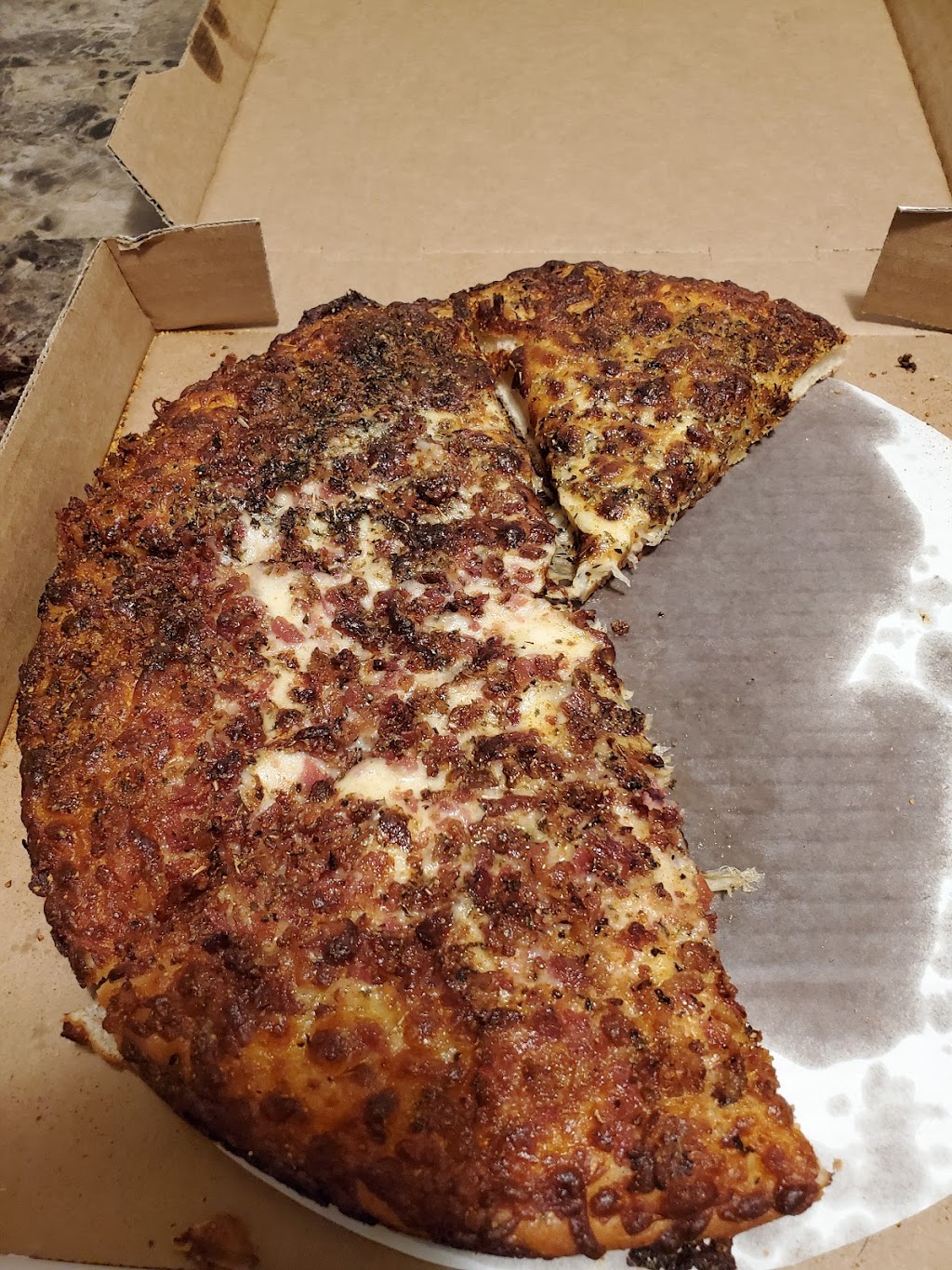 Mancinos Pizza & Grinders | 2883 Carpenter Rd, Ann Arbor, MI 48108, USA | Phone: (734) 677-3655