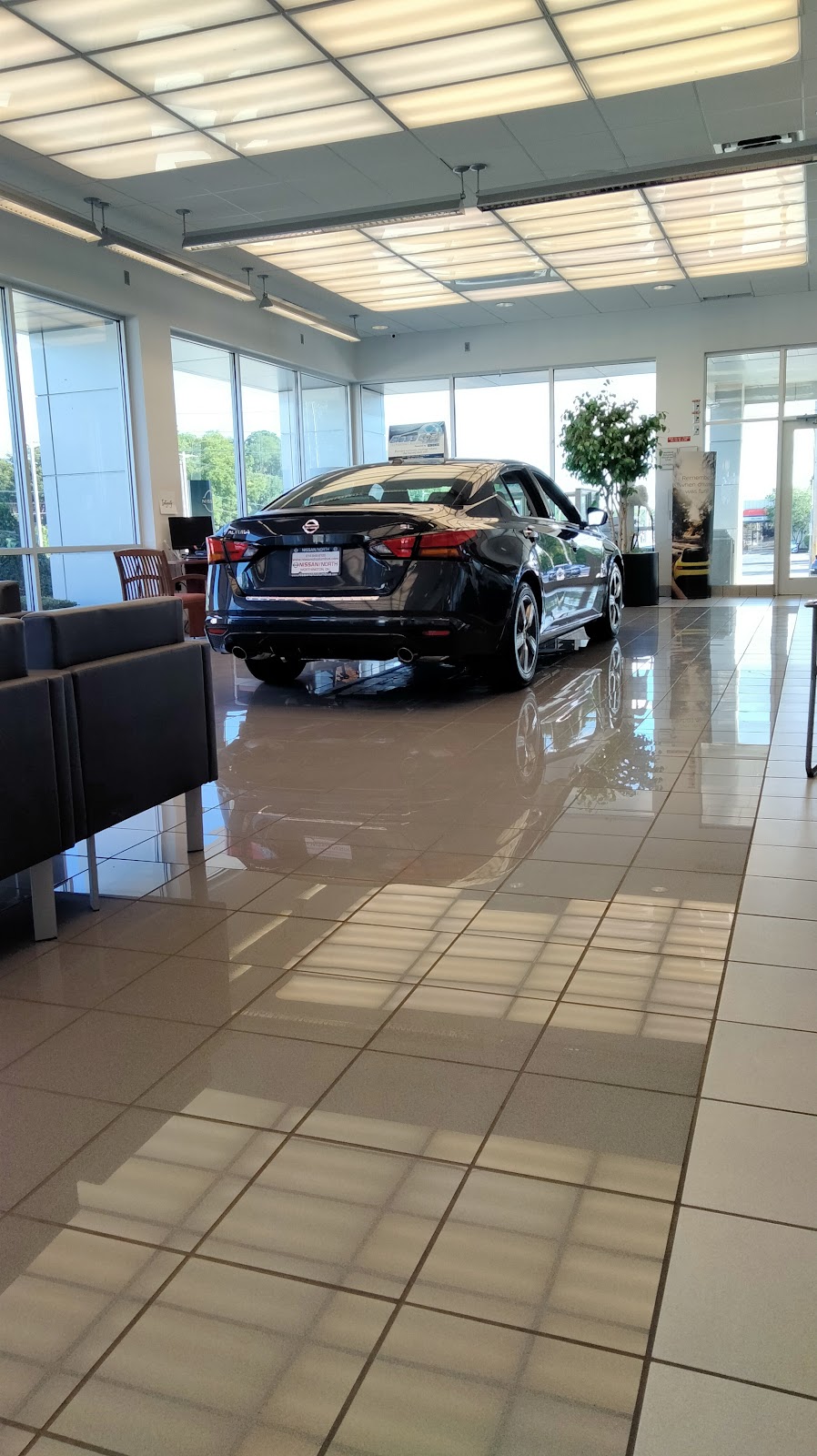 Nissan North | 8645 N High St, Columbus, OH 43235, USA | Phone: (614) 846-8100