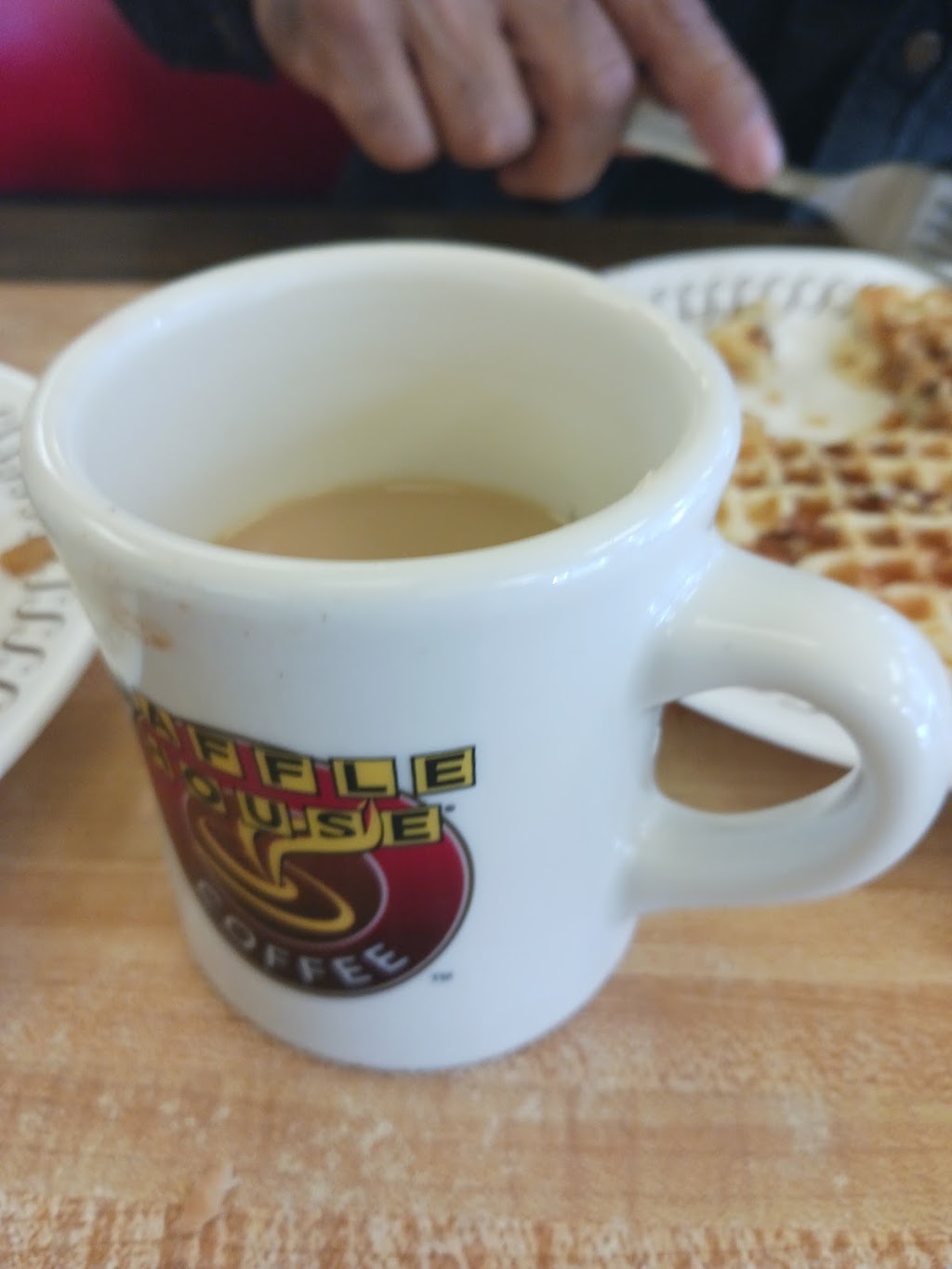 Waffle House | 125 N Interstate Dr, Norman, OK 73069, USA | Phone: (405) 447-1937