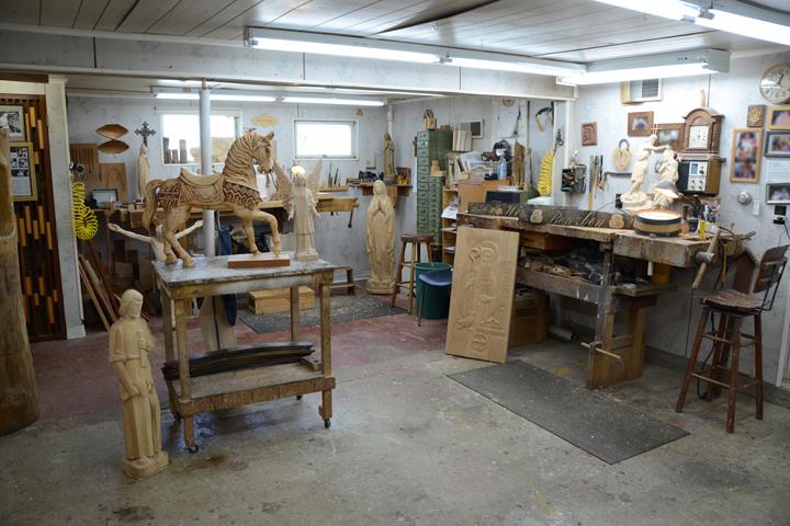 Weberdings Carving Shop, Inc. | 1230 IN-46, Batesville, IN 47006, USA | Phone: (812) 934-3710