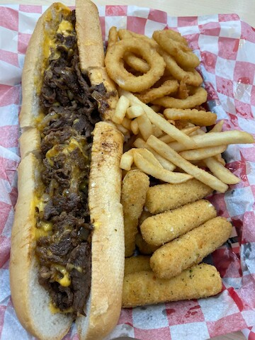 Mo’s Philly Steak & Potato | 7028 S Harlem Ave, Bridgeview, IL 60455, USA | Phone: (708) 929-4475