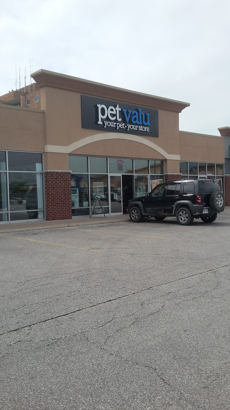 Pet Valu | 400 Sandwich St S, Amherstburg, ON N9V 3L4, Canada | Phone: (519) 736-7447