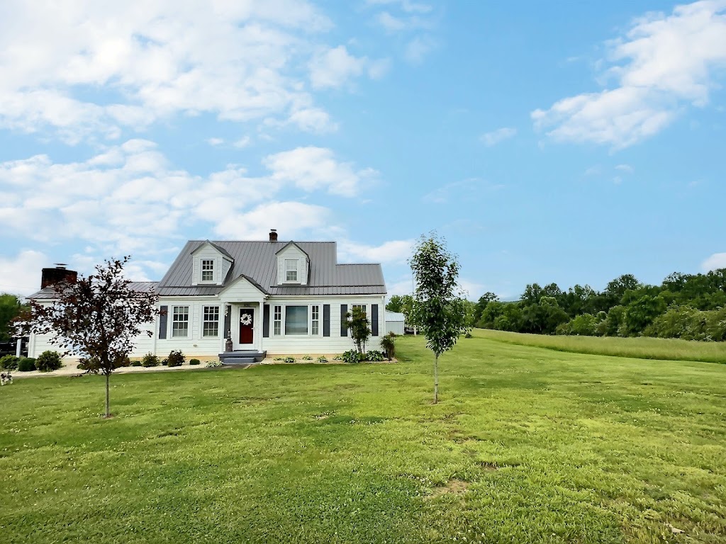 Homes By Amy + Co. LLC | 5126 Kings Mountain Rd, Collinsville, VA 24078, USA | Phone: (276) 788-7653