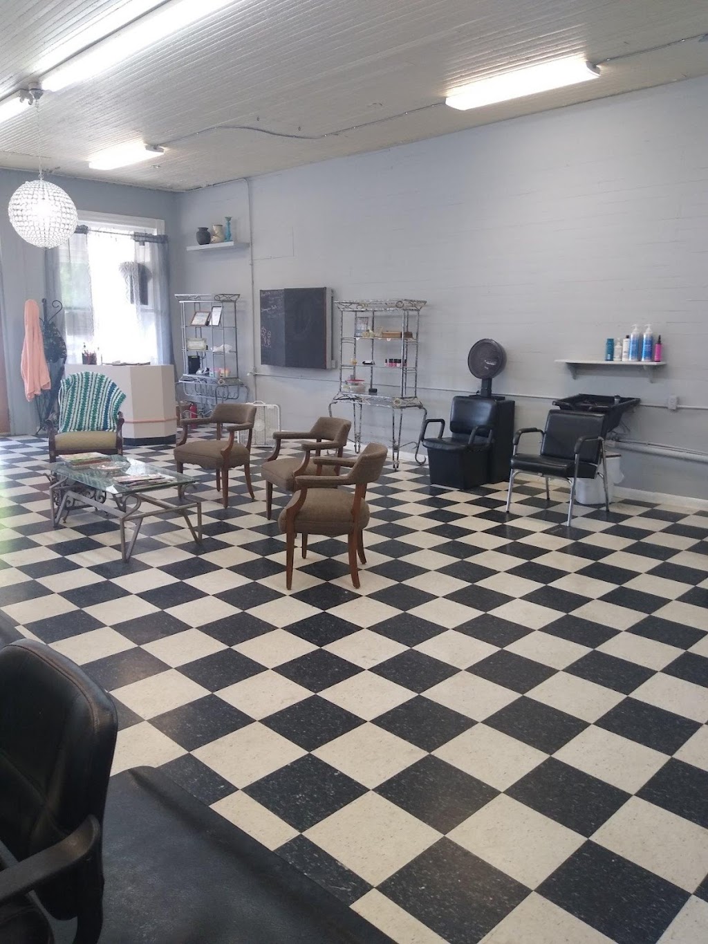 Lascassas Salon | 4685 E Jefferson Pike, Lascassas, TN 37085, USA | Phone: (615) 890-0609