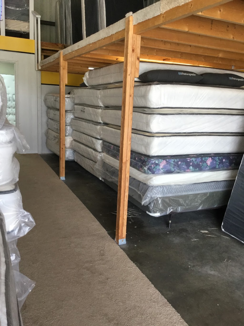 Mattress Clearance Center LLC | 9632 Katy Dr D-3, Hudson, FL 34667, USA | Phone: (727) 495-3623 Mattress Clearance Center LLC | 9632 Katy Dr D-3, Hudson, FL 34667, USA | Phone: (727) 495-3623