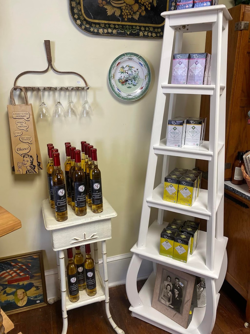 Watering Can Wines | 105 McReynolds St, Carthage, NC 28327, USA | Phone: (910) 947-3358