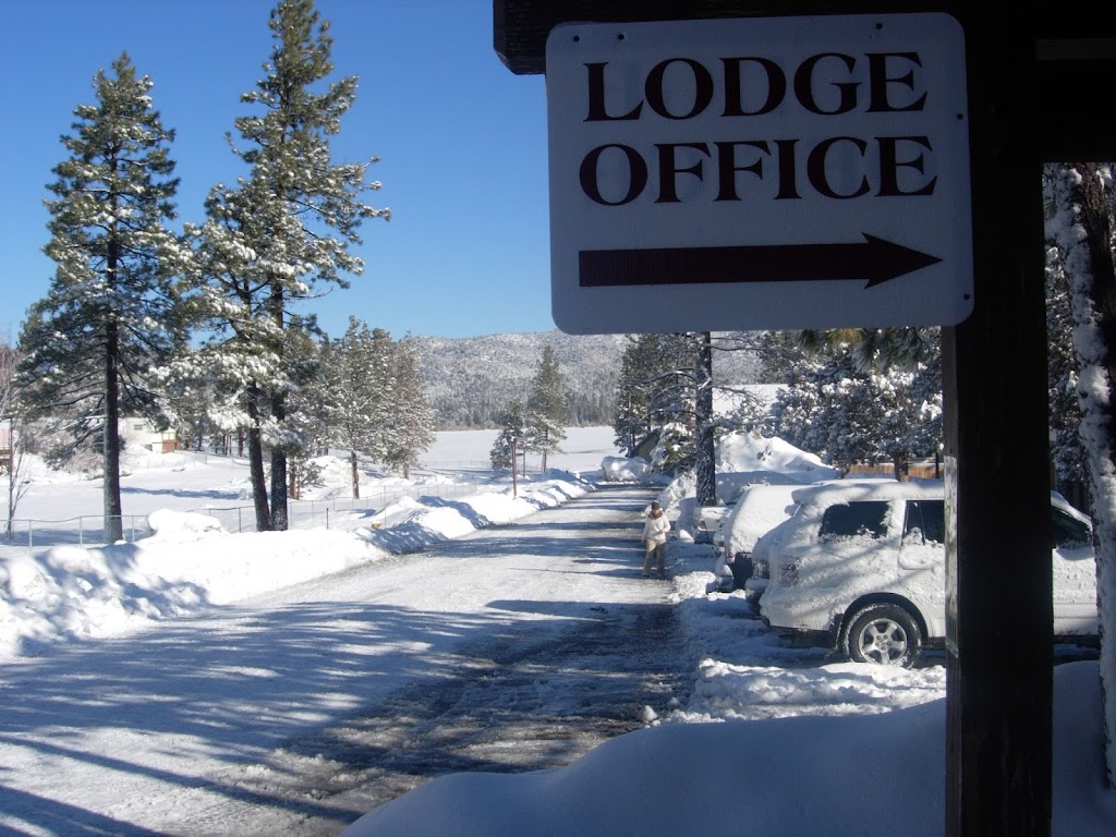 The Vintage Lakeside Inn | 41076 Big Bear Blvd, Big Bear Lake, CA 92315, USA | Phone: (909) 866-4978