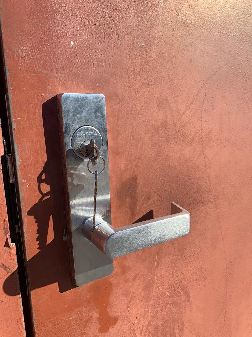 SoCal Locksmith & Keys - Upland | 458 Alpine St Suit 81, Upland, CA 91786, USA | Phone: (909) 955-8056