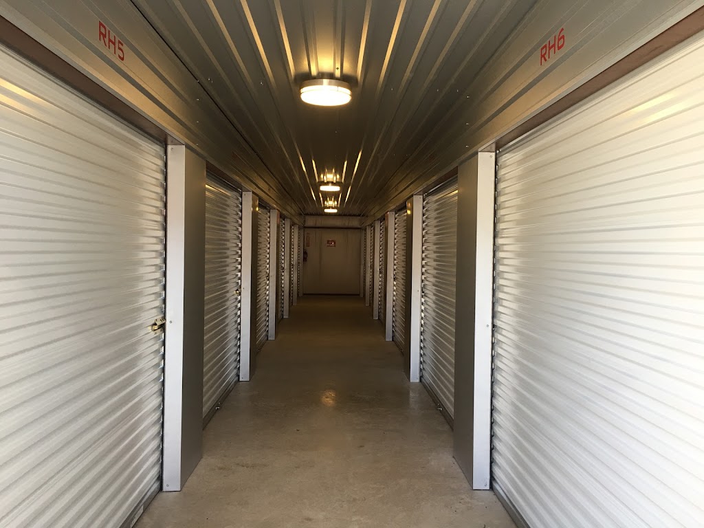 Potters Creek Storage | 2865 Potters Creek Rd, Canyon Lake, TX 78133, USA | Phone: (888) 844-4960