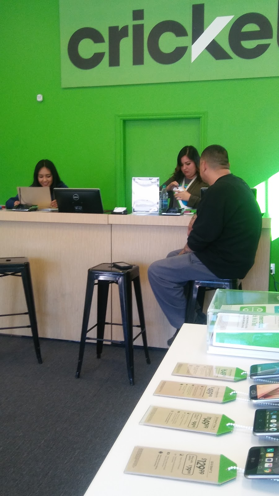 Cricket Wireless Authorized Retailer | 5416 E Grand Ave Ste 200, Dallas, TX 75223 | Phone: (469) 862-6300