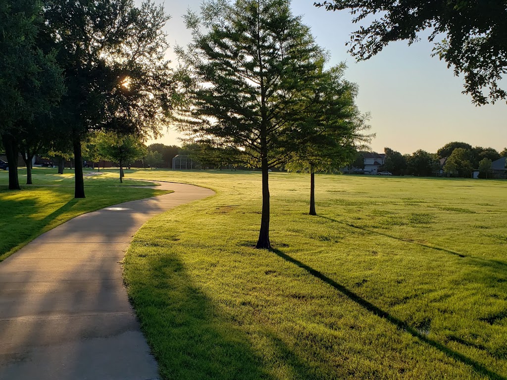 Frank Beverly Park | 7112 Quarry Chase Trail, Plano, TX 75025 | Phone: (972) 941-7250