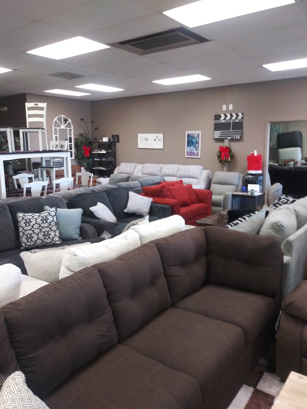 Furniture Connection | 4601 Eastgate Blvd Suite G, Cincinnati, OH 45245, USA | Phone: (513) 237-9700