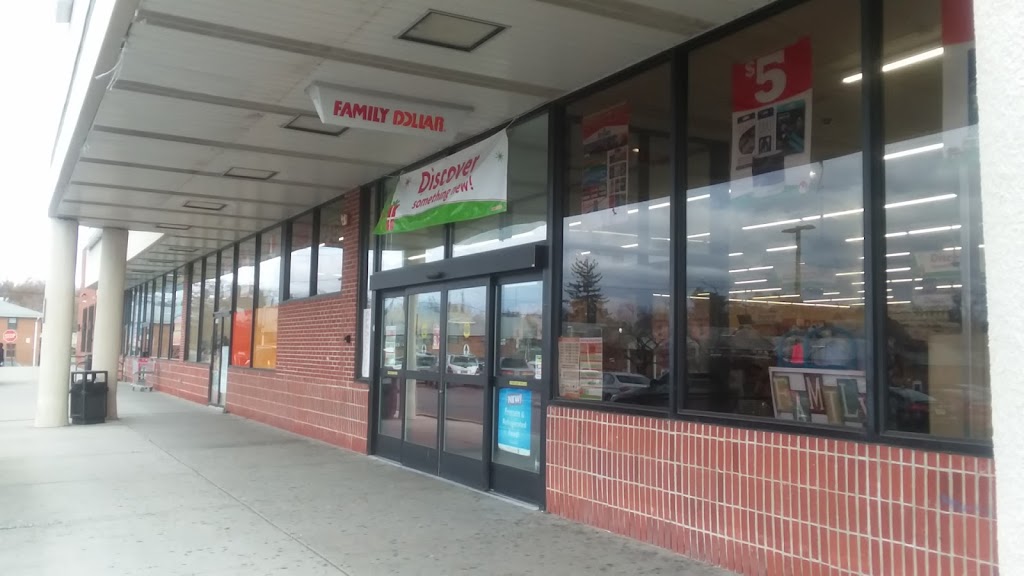 Family Dollar | 238 N Main St, Spring Valley, NY 10977, USA | Phone: (845) 682-0081