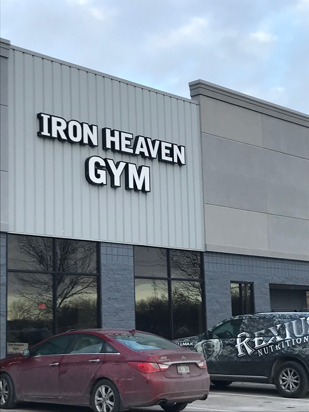 Iron Heaven Gym Chandler | 13211 Chandler Rd, Omaha, NE 68138, USA | Phone: (402) 502-4939