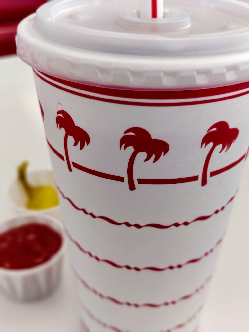 In-N-Out Burger - restaurant  | Photo 5 of 10 | Address: 5298 TX-121, The Colony, TX 75056, USA | Phone: (800) 786-1000