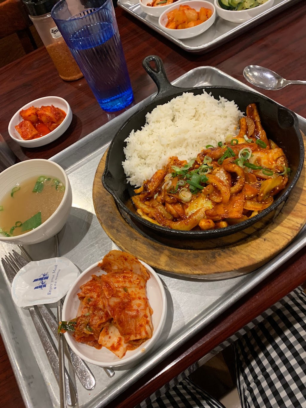 Moo Bong Ri Korean Soul Food 무봉리 순대국 | 2625 Old Denton Rd #590, Carrollton, TX 75007, USA | Phone: (972) 446-8500