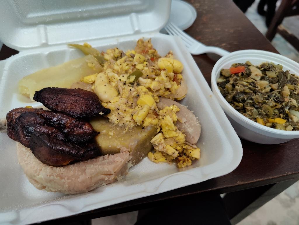 Golden Krust Caribbean Restaurant | 501 Roberts Ct #8, Kennesaw, GA 30144, USA | Phone: (678) 921-2493