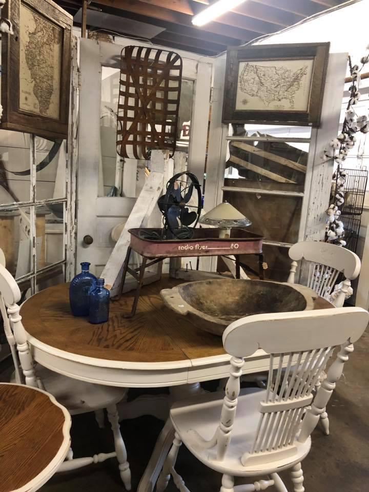 Vintage 71 | 813 N Main St, Edwardsville, IL 62025, USA | Phone: (618) 307-9949