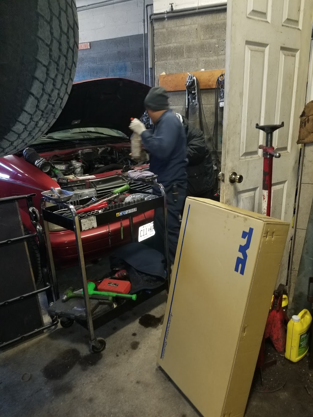 B and J Auto Repair | 105 71st St, Guttenberg, NJ 07093, USA | Phone: (201) 861-3373
