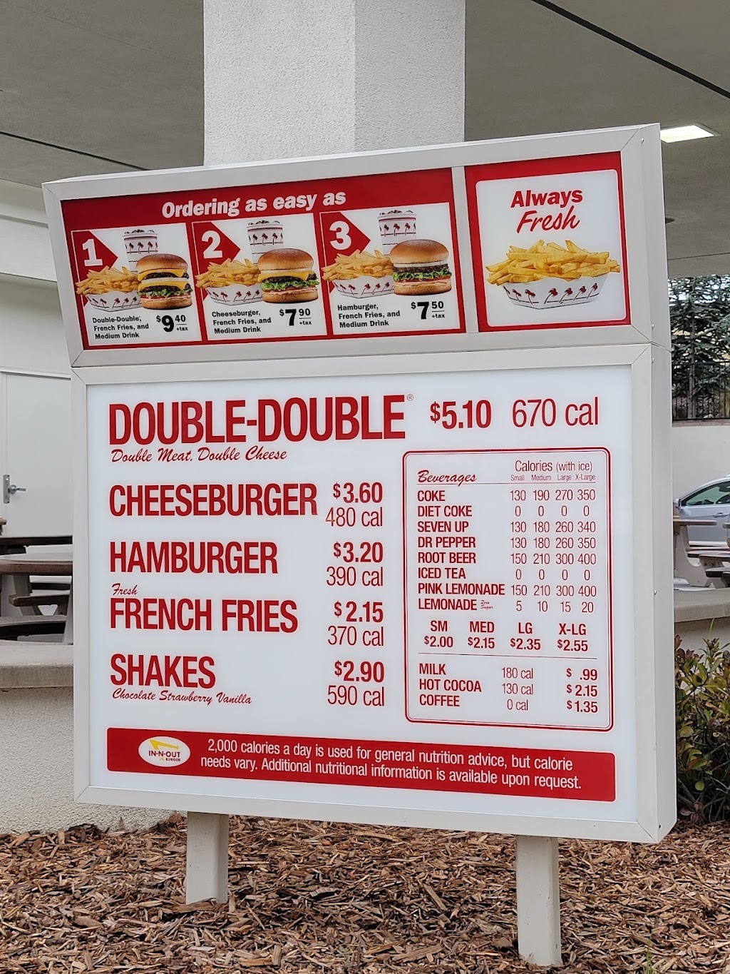 In-N-Out Burger | 372 Gellert Blvd, Daly City, CA 94015, USA | Phone: (800) 786-1000