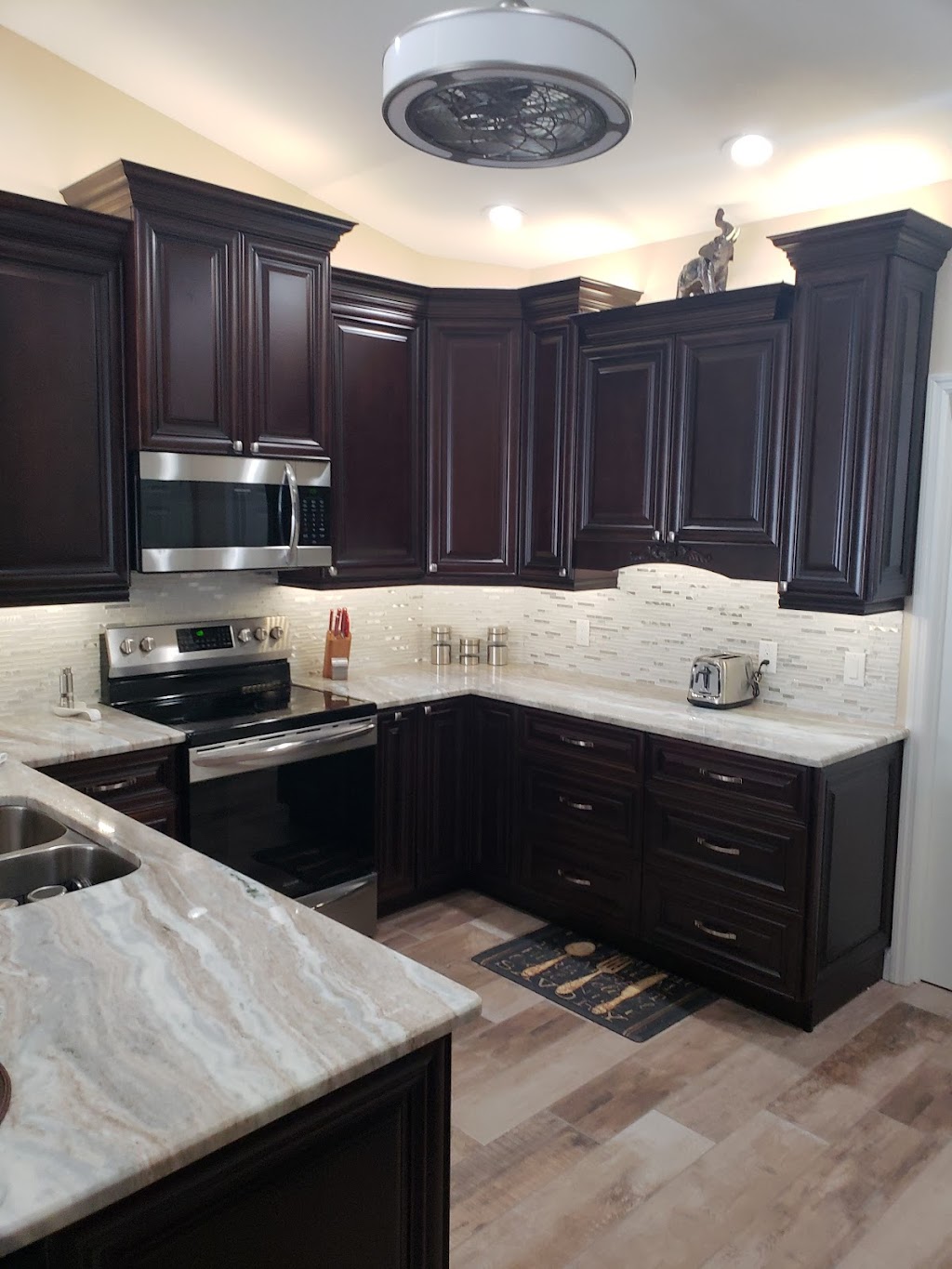 Our Dream Kitchen LLC | 1008 N Park Rd, Plant City, FL 33563, USA | Phone: (813) 652-8172