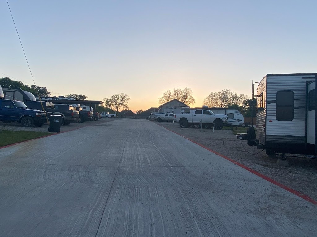 Hidden Valley RV and Tiny Home Park | 100 Valley Cir, Wylie, TX 75098, USA | Phone: (972) 442-3798