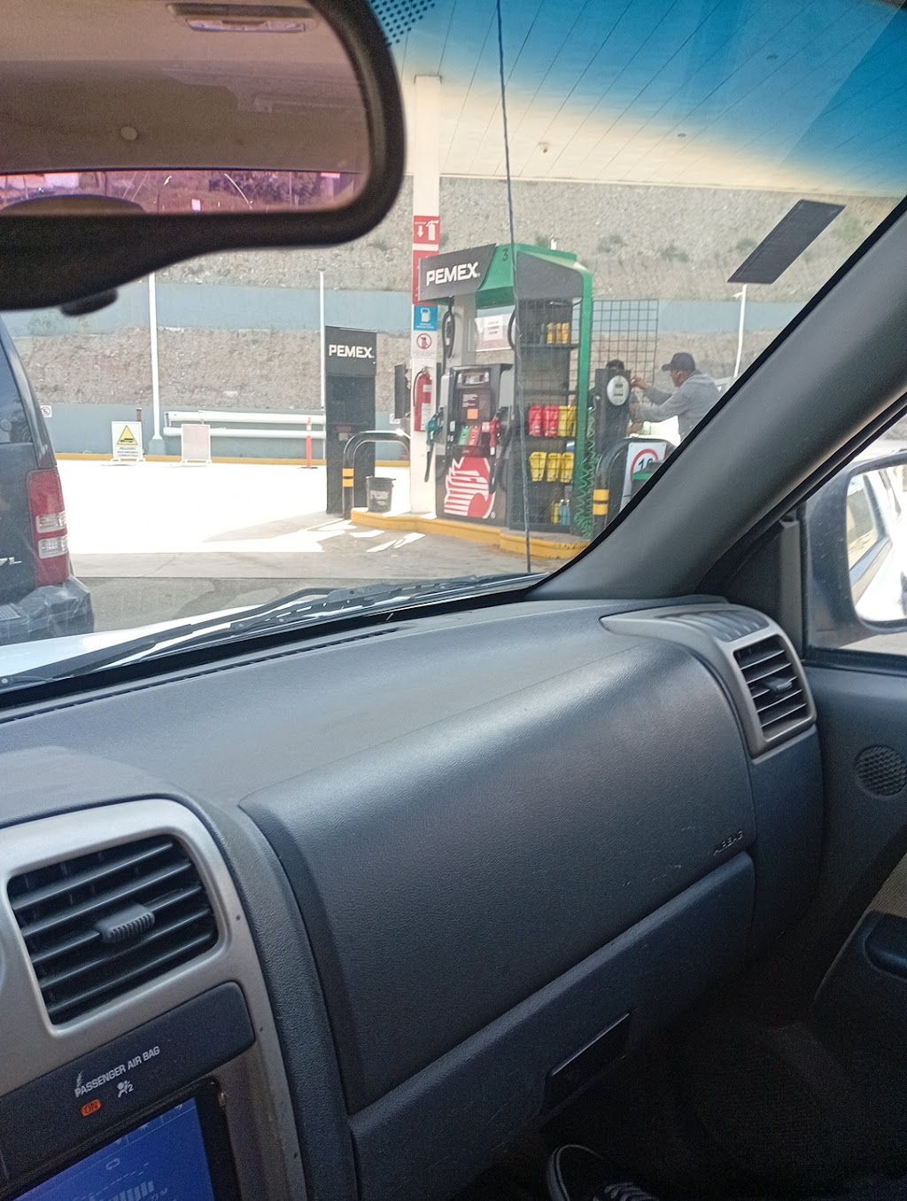 Gasolinera Pemex | Paseo, Del Prado No. 12802, Urbivilla del Prado, 22123 Tijuana, B.C., Mexico | Phone: 800 736 3900