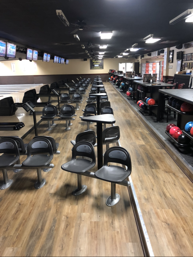 Holiday Lanes | 3745 Main St, Weirton, WV 26062, USA | Phone: (304) 748-6116