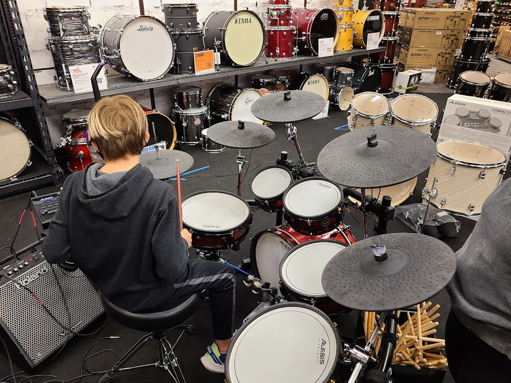 Guitar Center | 2333 N Central Expy Suite 101, Plano, TX 75075, USA | Phone: (972) 422-7171