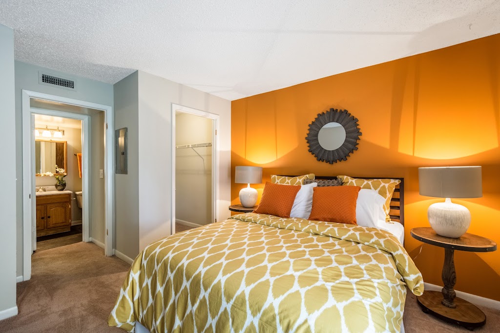 Laurel Oaks Apartments | 8781 Orange Leaf Ct, Tampa, FL 33637, USA | Phone: (833) 845-1514