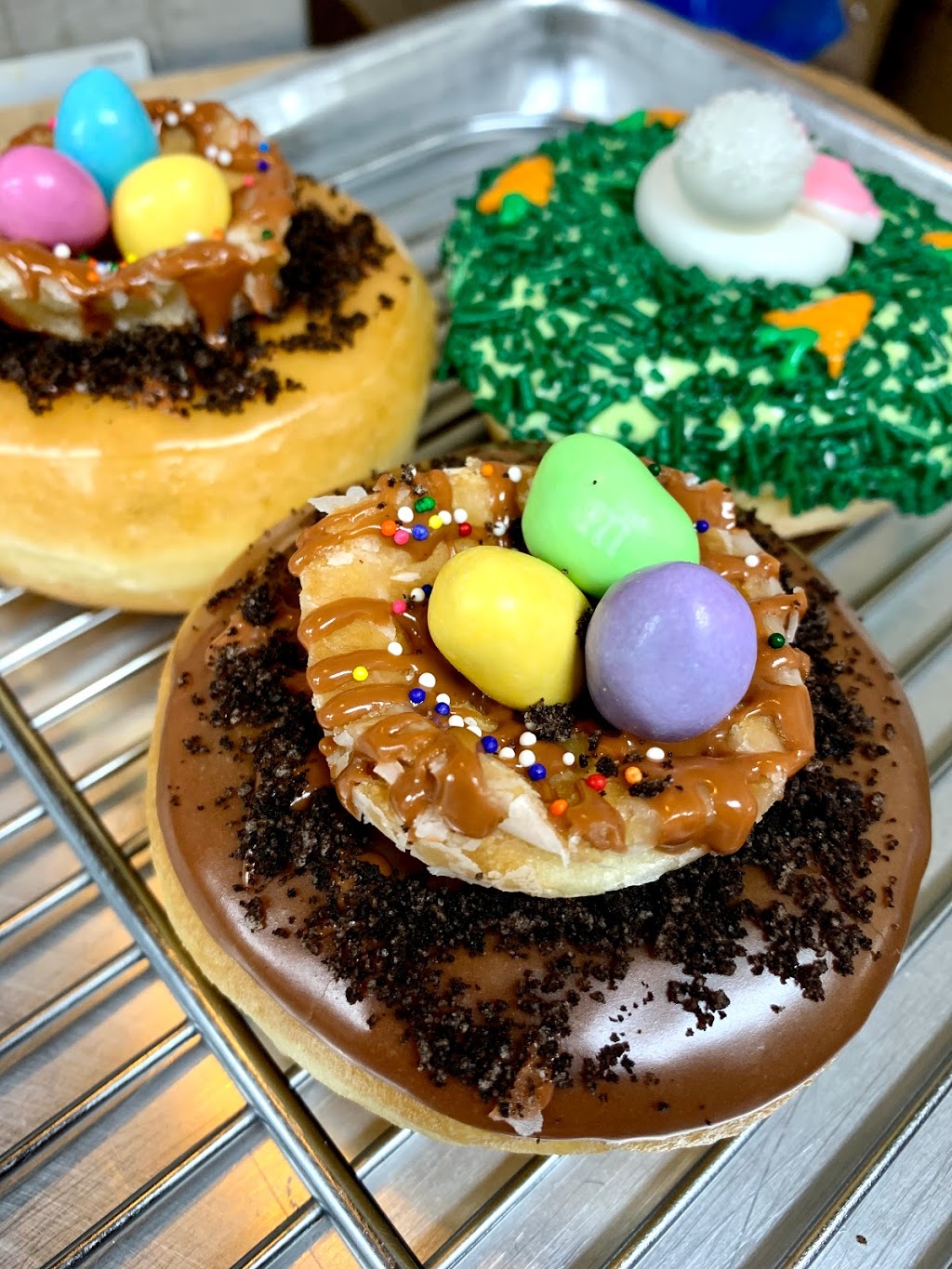 Family Donuts | 1608 E Main St #400, Allen, TX 75002 | Phone: (972) 396-0330