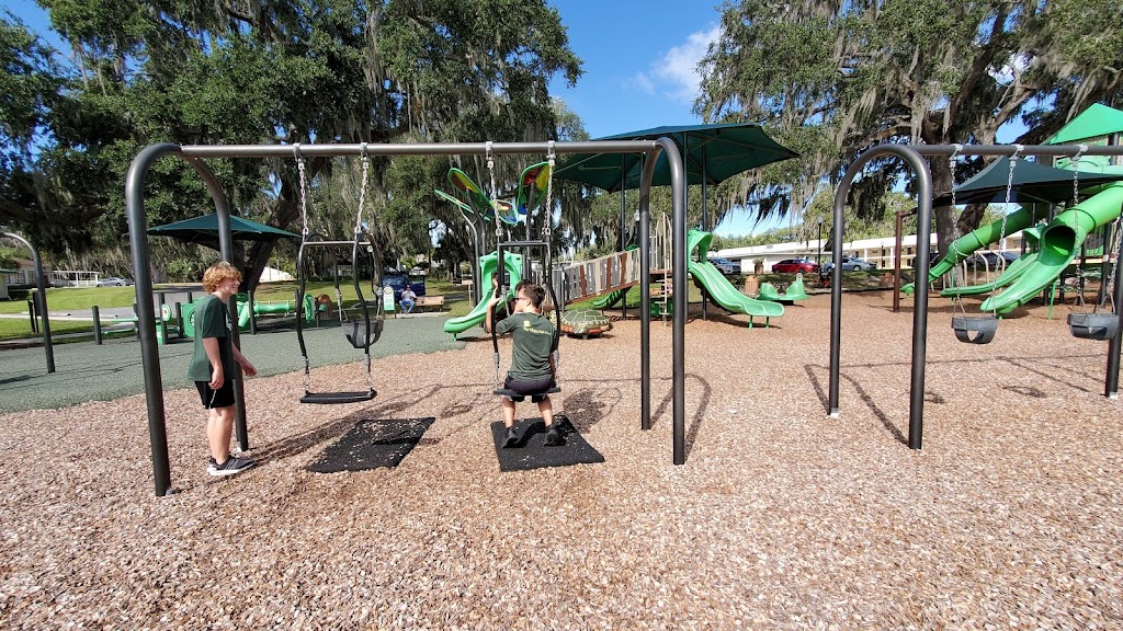 Rogers Park Splash Pad | 610 S 9th St, Leesburg, FL 34748, USA | Phone: (352) 728-9885