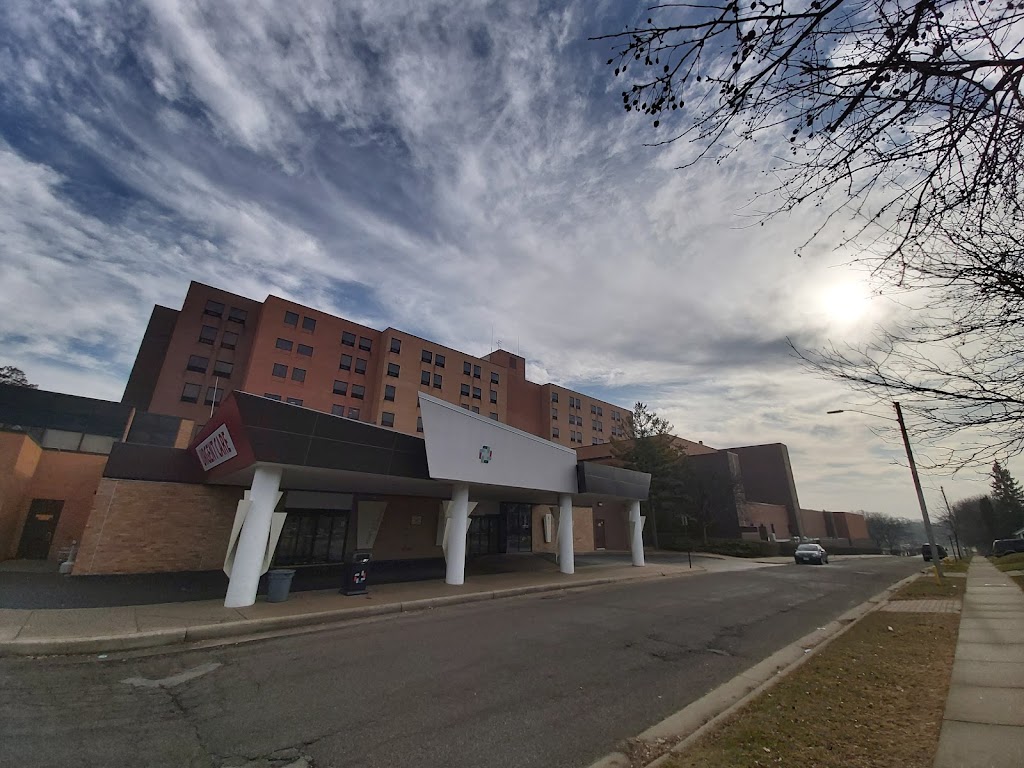 Pontiac General Hospital | 461 W Huron St, Pontiac, MI 48341, USA | Phone: (248) 857-7200