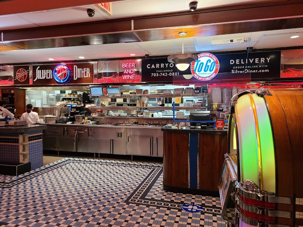 Silver Diner | 11951 Killingsworth Ave, Reston, VA 20194, USA | Phone: (703) 742-0801