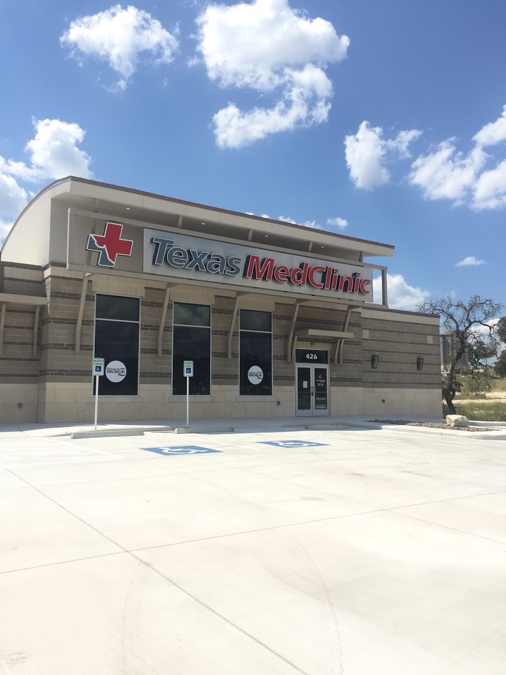 Texas MedClinic Urgent Care | 426 Singing Oaks, Spring Branch, TX 78070, USA | Phone: (830) 632-5740