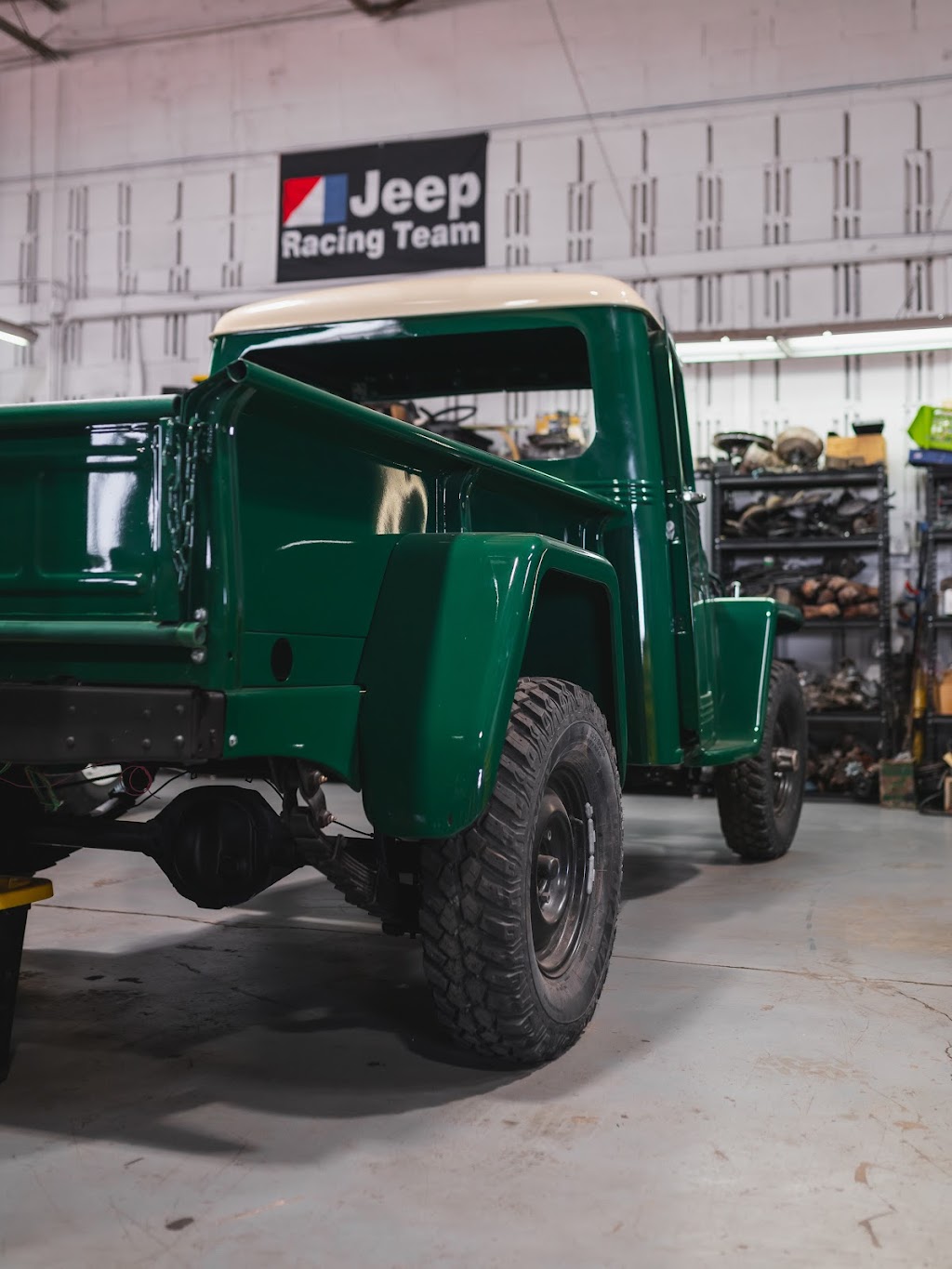 The Jeep Farm, LLC and The Paint Farm, LLC | 21844 N 19th Ave, Phoenix, AZ 85027, USA | Phone: (602) 763-3505